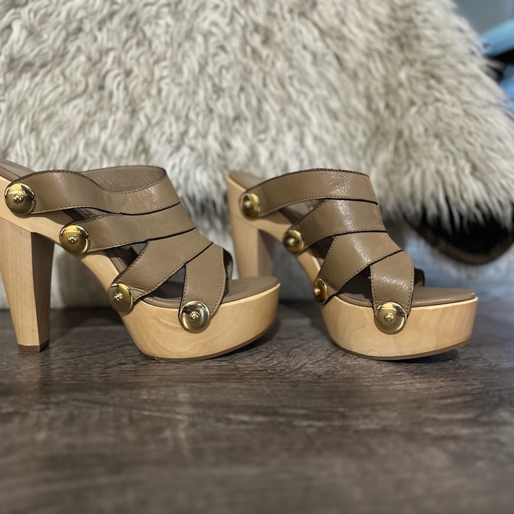 LoriBlu heels brand new